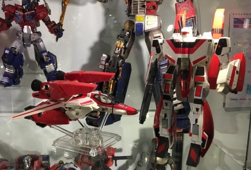 JetFire.thumb.jpg.7c89666236c2593db5b5b24ff995d698.jpg