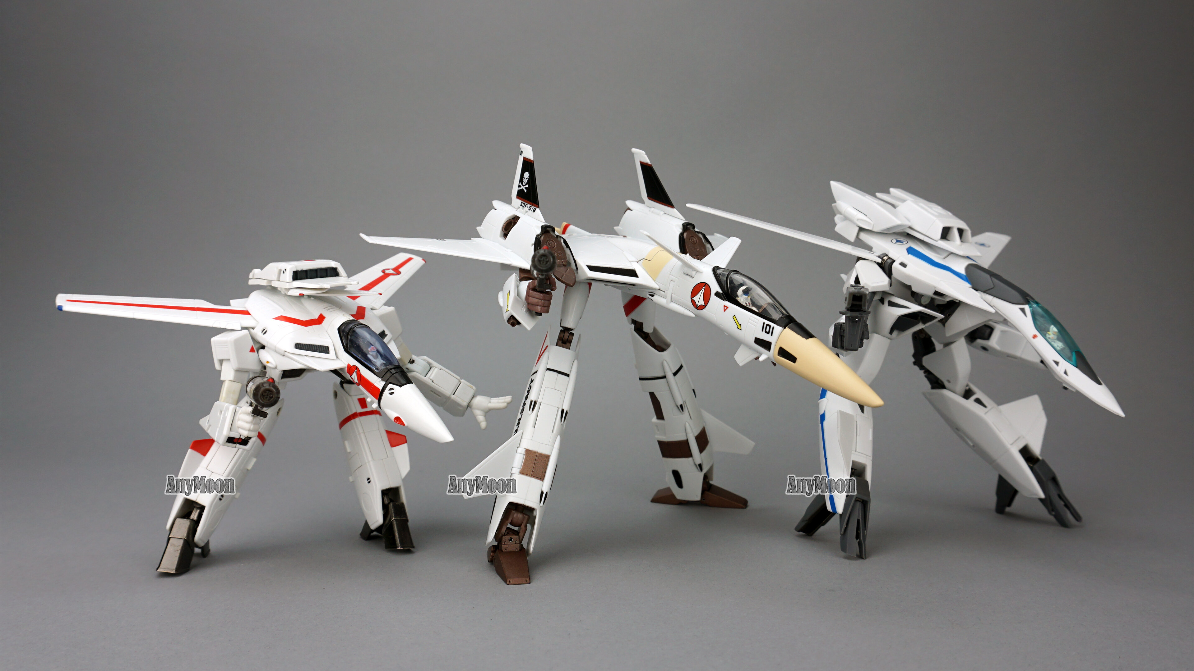 Bandai-HMR-VF-4-17.jpg.7c1086a3e65dbfccd279ee43ad03d419.jpg