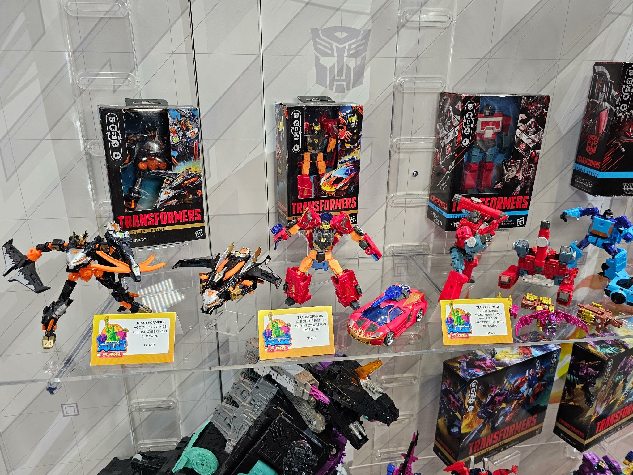 Toy-Fair-2025-Transformers-Age-Of-The-Primes-Part-2-032.jpg.93f56a4cbd1dce2c02010828ead24421.jpg